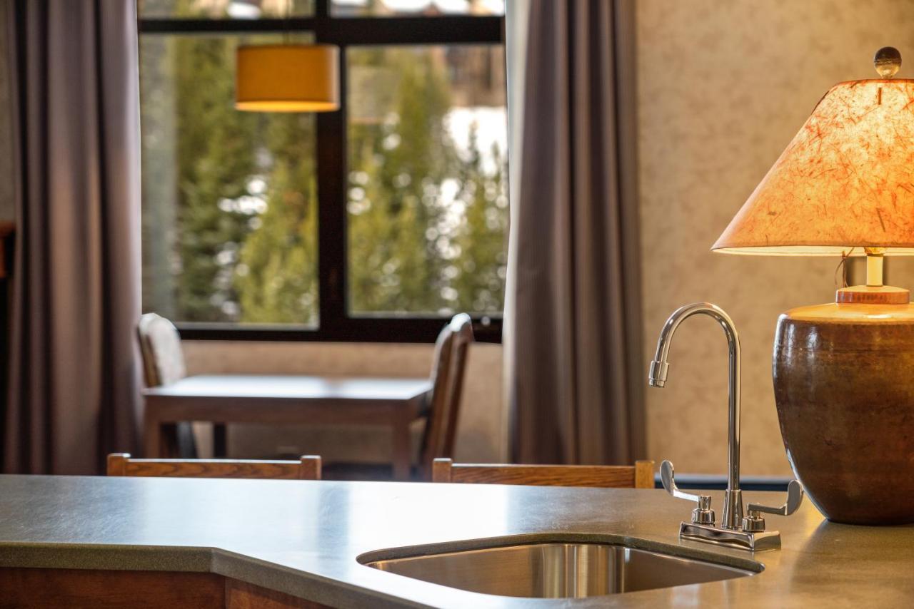 The Lodge At Big Sky Exteriör bild
